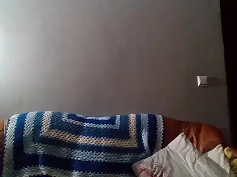 neopucen live cam on StripChat