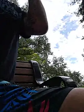 Hotbodyscottie live cam