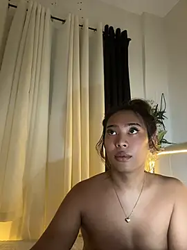 hugecock_tamira