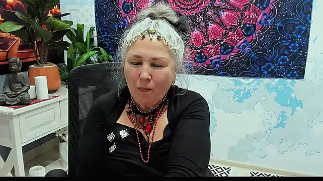 LilaMaharani live cam preview