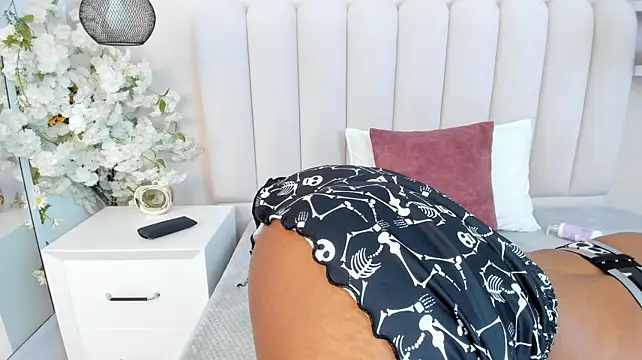 Megan__Hart_ live cam on Stripchat