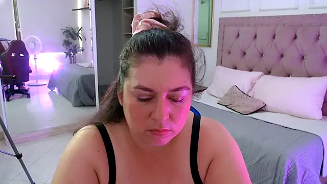 lorena_prg7的直播畫面