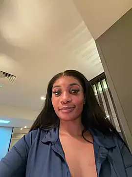 ___Nessa live cam preview