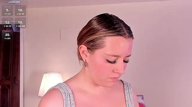 cuttie_blondie