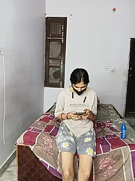 Curvy_Kavya live sex cam