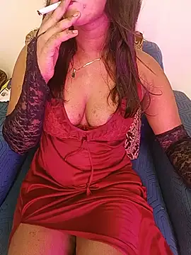 Live solo webcam of Eira_Moonlight