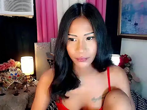 Tarah_victoria_collins live cam on Stripchat