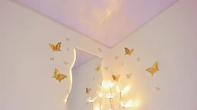 ArohomLester_
