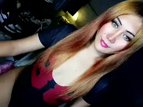 itsme_Dianna live cam on Stripchat