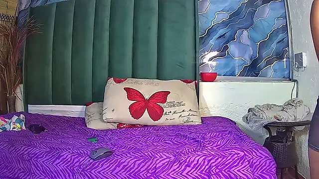 catladyxx23 live now