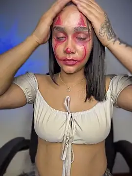 Isabella-Teen