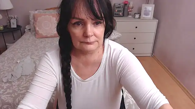 LeveMe2Nightt live cam on Stripchat
