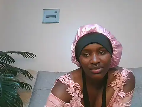 Prettygodess01 webcam