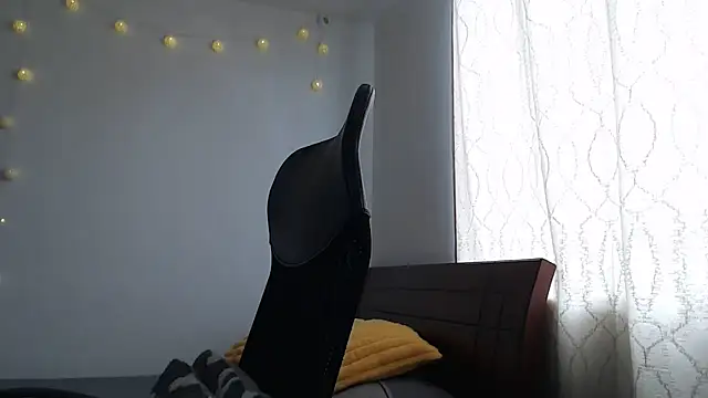 nalafoster live cam on Stripchat
