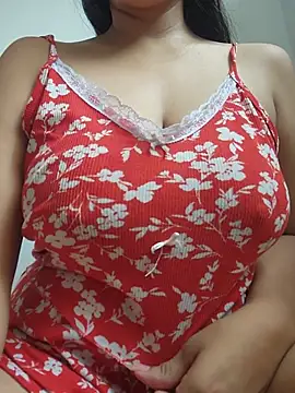 Lunix18 live cam on Stripchat
