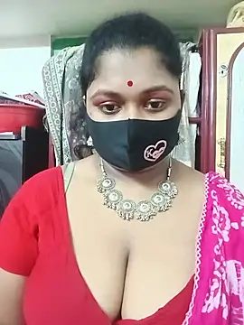 Pooja_Roy_7 live cam on Stripchat