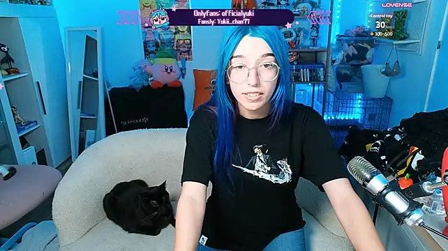 Yukii-chan77 live cam