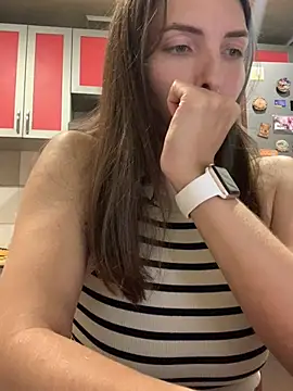 SeducingYoghourt live cam on Stripchat