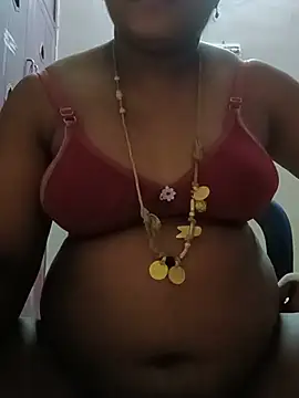 tamil_swathii live cam on Stripchat