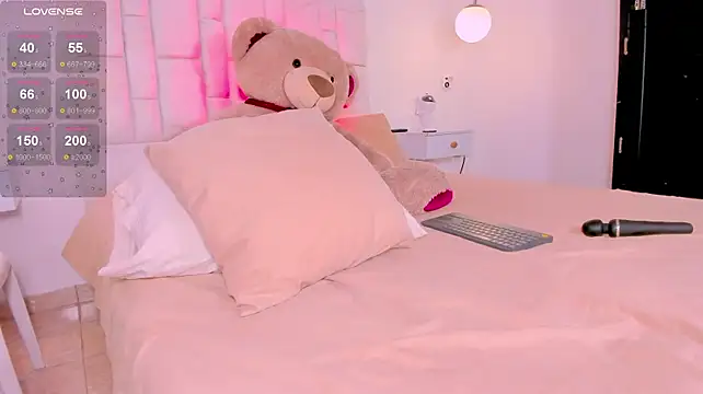 CodyTwink live cam on Stripchat