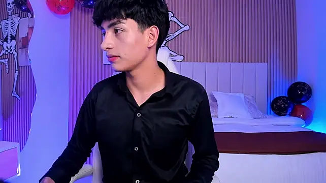 Filiph_Sterliing live cam on Stripchat