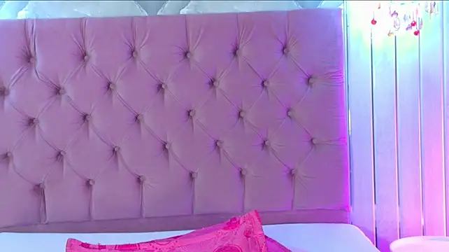 Gabby-Sweet live cam on StripChat