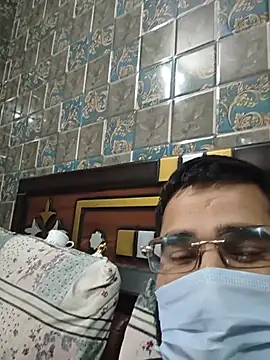 Mr_CurioX_369 live cam