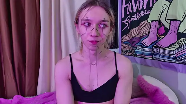 Icebenzz live cam on Stripchat