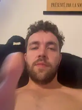 biglongjohn11的直播畫面