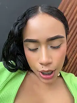 sara-castillo (F young) - FUCK ME SO HARD IN PUBLIC PLACE + CUM