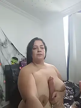 lucia_vonne_的直播畫面