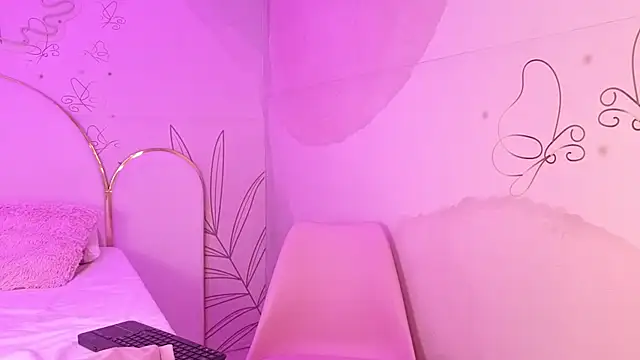Jolie_rousse的直播畫面