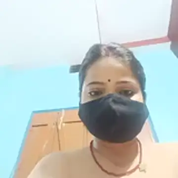 Saloni-couple的直播画面
