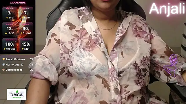 -Naughty-Anjali-的直播画面
