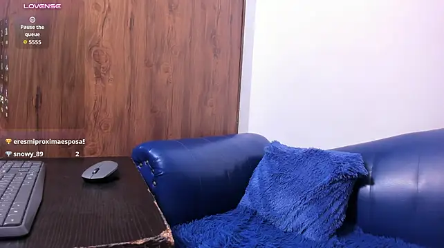 Mature_Skinny的直播画面