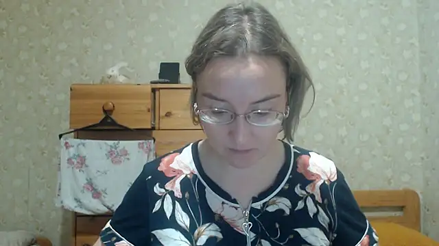 Smart_Rose live cam on Stripchat