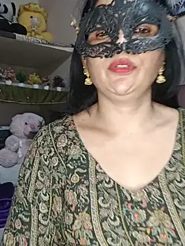BhabhiPooja69 webcam