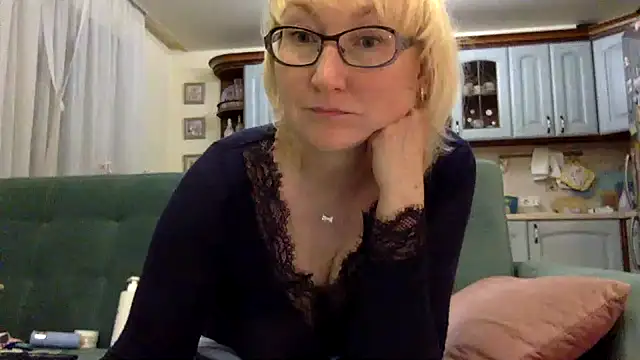 Zeyona