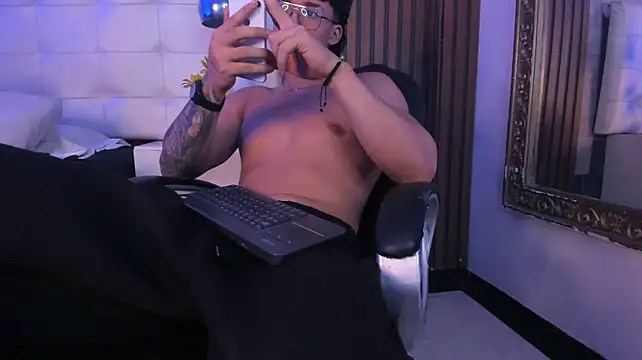 Axxel_Muscle
