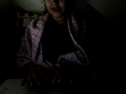 lovely-piya