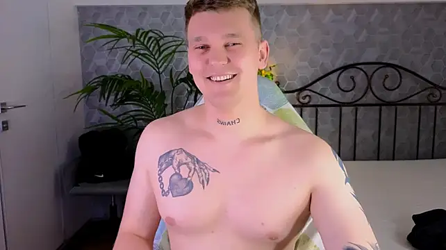 HotVanee