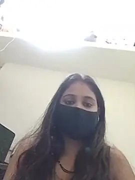 RaniKumari450 webcam