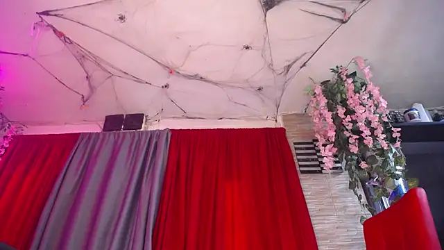 hornytsblonde