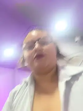 luisany (F young) - SHOW TITS  🍒