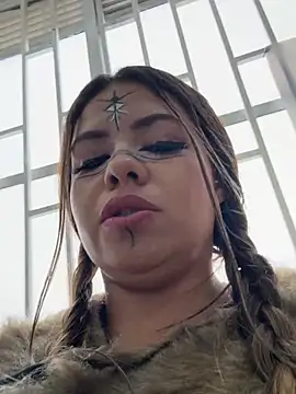 Ariana-07 live sex cam