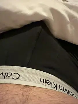 emiel1100 live cam on StripChat