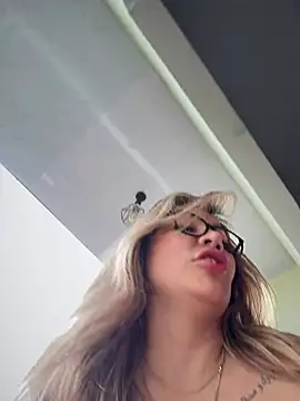 DIANITA_1988 live cam