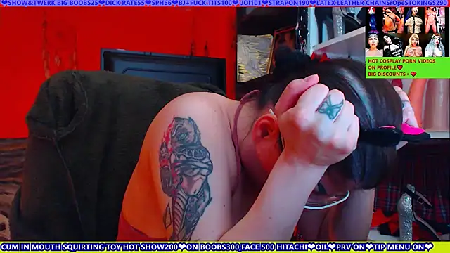 cuminmenowbbyx live cam on Stripchat