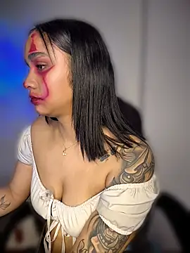Isabella-Teen