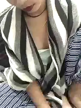 SexyNaira_ live cam on Stripchat